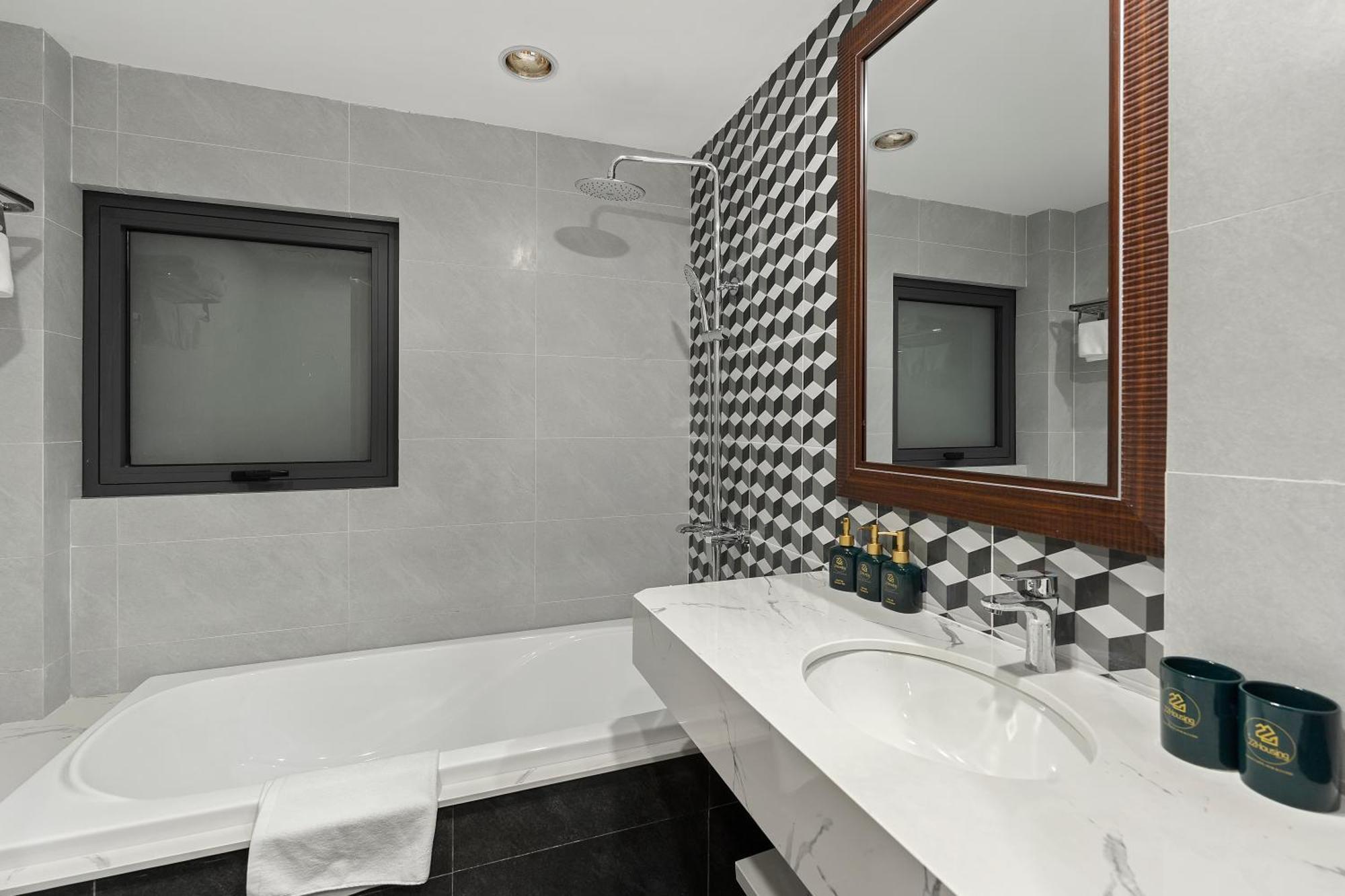 22Housing Residence Suites Hanoi Eksteriør billede